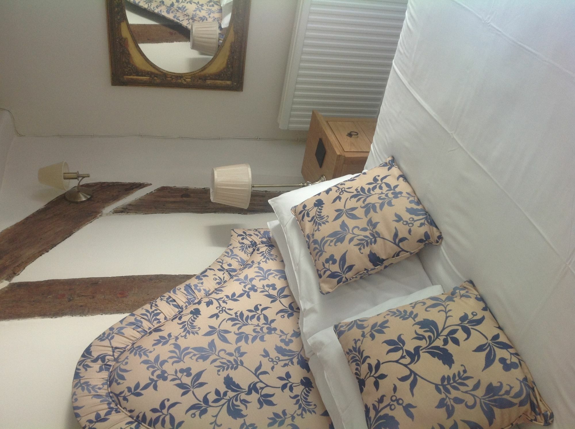 Caravelli Hotel ลอฟเบอเรอ ภายนอก รูปภาพ
